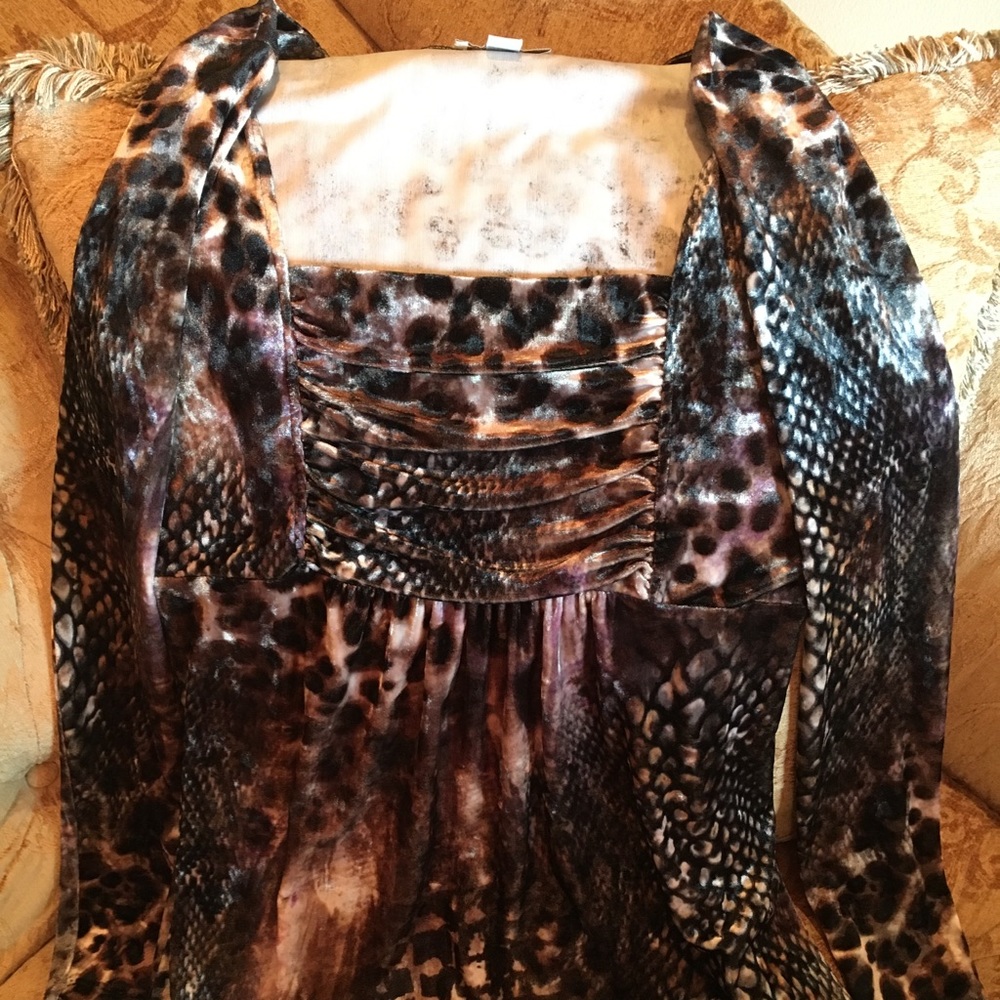 Soft Velvet Animal Print Boston Proper Blouse!
